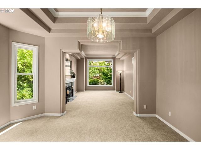 3914 WELLINGTON Pl, West Linn, OR 97068