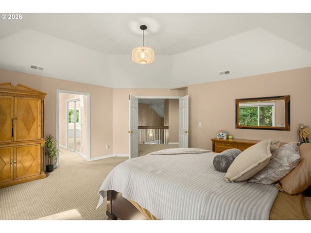 3914 WELLINGTON Pl, West Linn, OR 97068