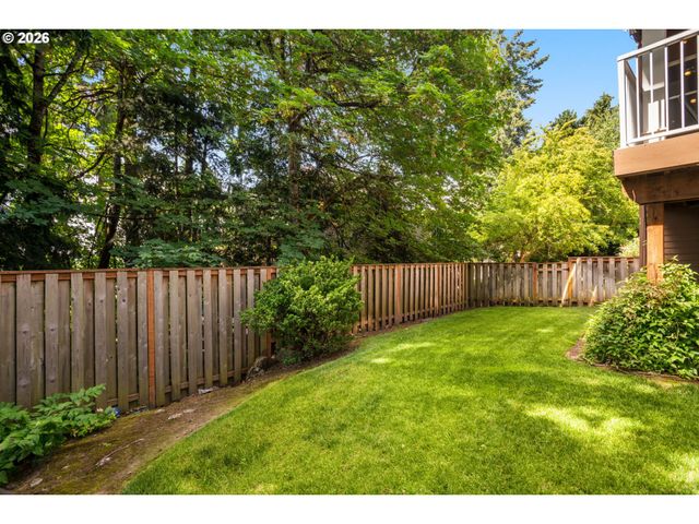 3914 WELLINGTON Pl, West Linn, OR 97068