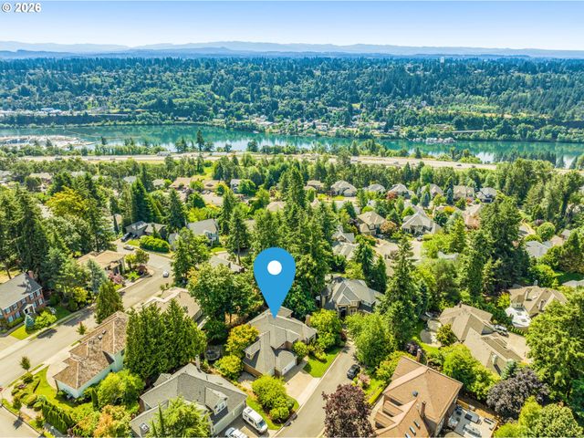 3914 WELLINGTON Pl, West Linn, OR 97068