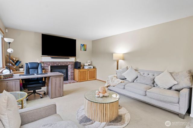 31657 110th Place SE, Auburn, WA 98092