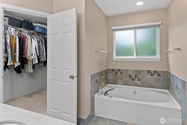 31657 110th Place SE, Auburn, WA 98092