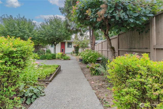 31657 110th Place SE, Auburn, WA 98092