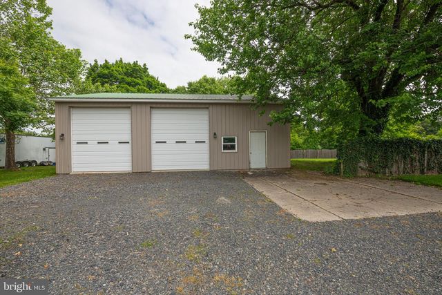 1222 BETHEL CHURCH RD, Spring City, PA 19475