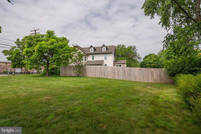 1222 BETHEL CHURCH RD, Spring City, PA 19475