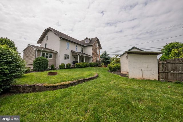 1222 BETHEL CHURCH RD, Spring City, PA 19475
