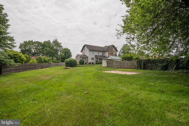 1222 BETHEL CHURCH RD, Spring City, PA 19475
