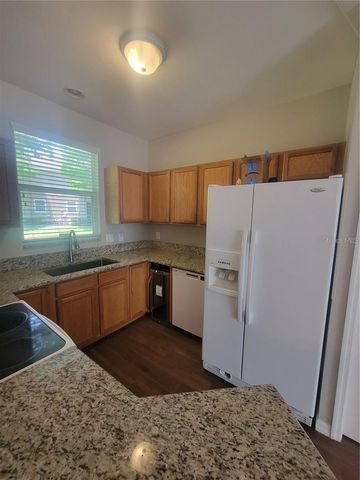 2221 GOLDEN OAK LANE, Valrico, FL 33594