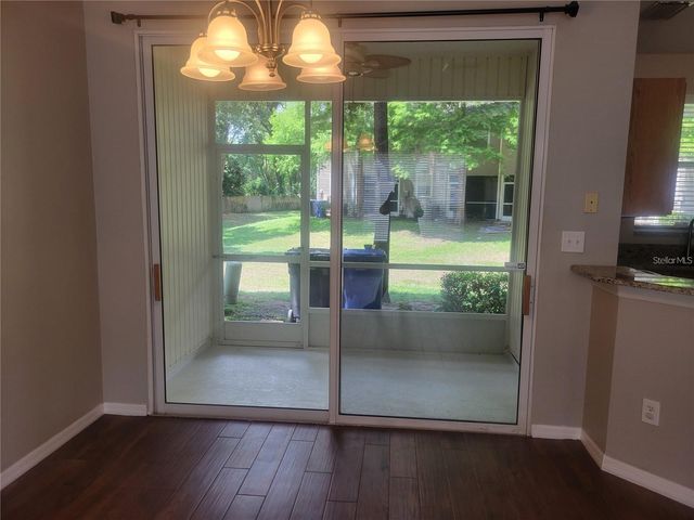 2221 GOLDEN OAK LANE, Valrico, FL 33594