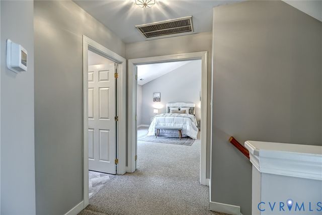 1325 Hawkins Wood Cir, Midlothian, VA 23114
