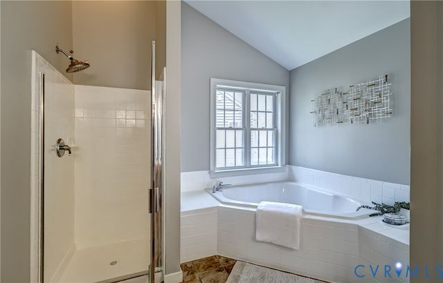1325 Hawkins Wood Cir, Midlothian, VA 23114