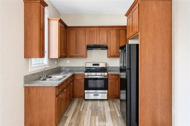 737 E 47th Street, Los Angeles, CA 90011