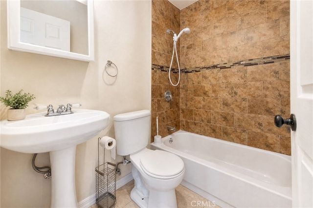 737 E 47th Street, Los Angeles, CA 90011