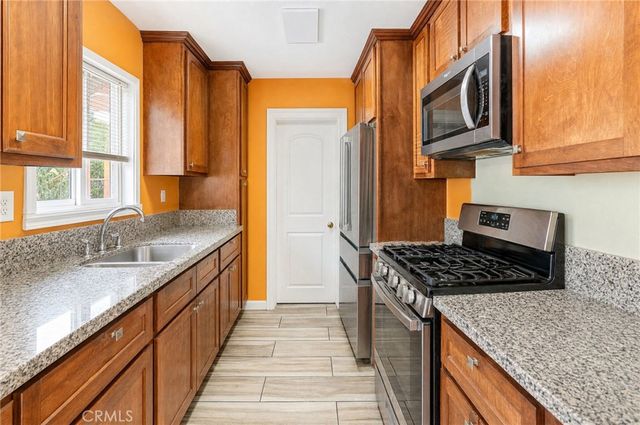 737 E 47th Street, Los Angeles, CA 90011