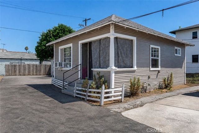 737 E 47th Street, Los Angeles, CA 90011
