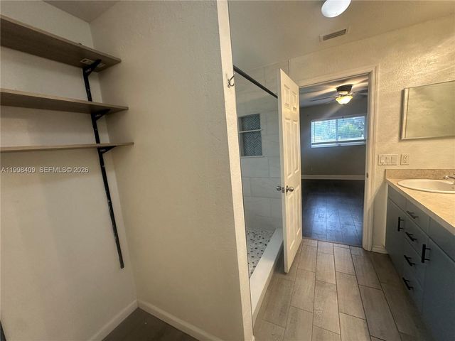 4654 Kendsha Street, North Port, FL 34288