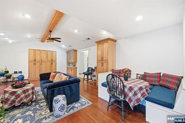 85 Oak Drive, Upper Saddle River, NJ 07458