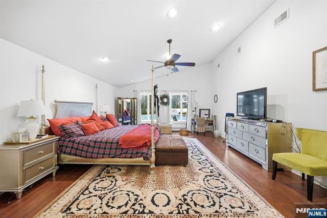 85 Oak Drive, Upper Saddle River, NJ 07458