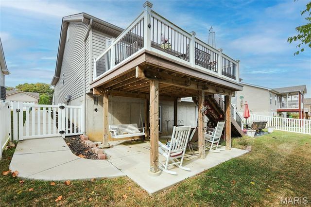 2153 Warwick Castle Drive, Imperial, MO 63052