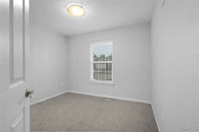 2153 Warwick Castle Drive, Imperial, MO 63052