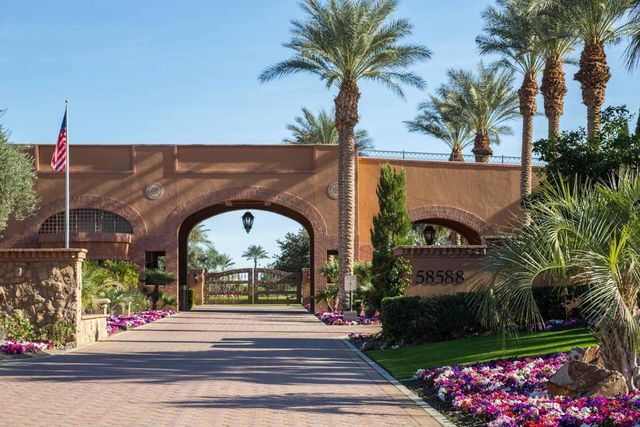 58242 Aracena, La Quinta, CA 92253