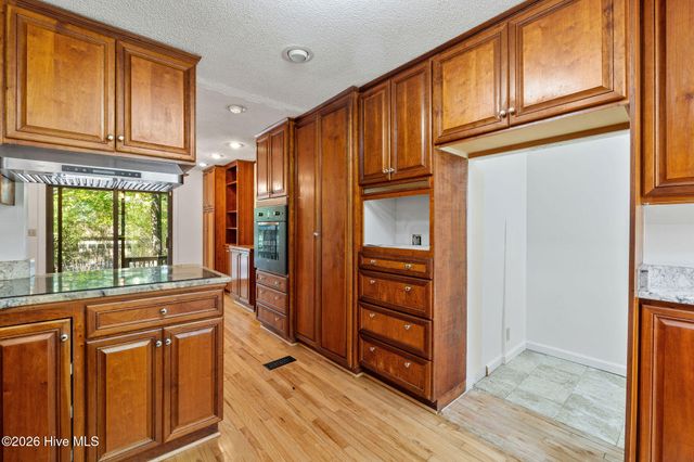 16 Woodside Circle, Evans, GA 30809