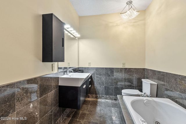 16 Woodside Circle, Evans, GA 30809