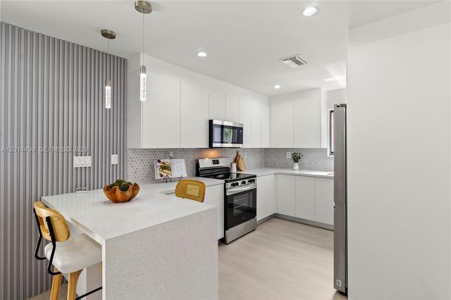 10 NW 100th Street, Miami Shores, FL 33150
