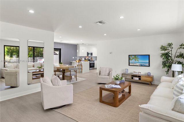 10 NW 100th Street, Miami Shores, FL 33150