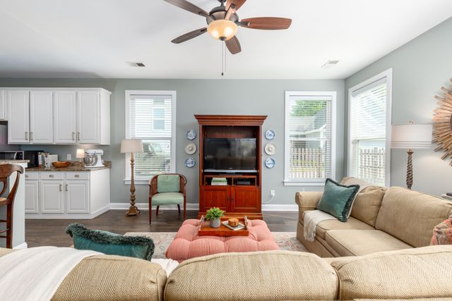 1417 Roustabout Way, Charleston, SC 29414