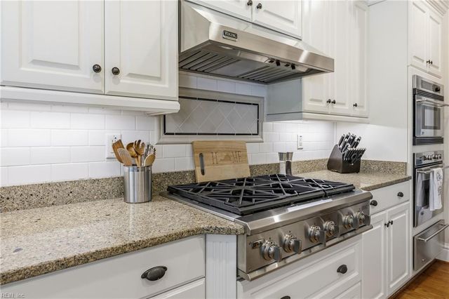 5228 Rockport LNDG, Suffolk, VA 23435