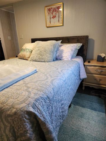 7901 40TH AVENUE N 60, St Petersburg, FL 33709