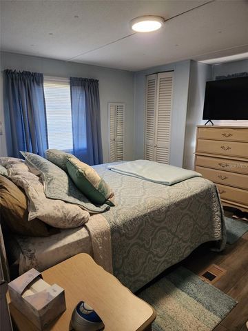 7901 40TH AVENUE N 60, St Petersburg, FL 33709