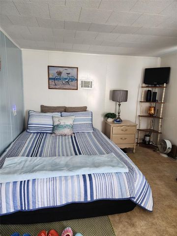 7901 40TH AVENUE N 60, St Petersburg, FL 33709