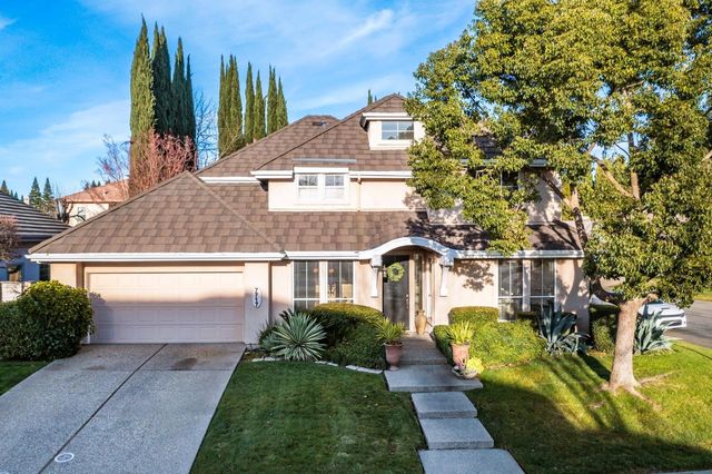 7717 E Port Dr, Sacramento, CA 95831