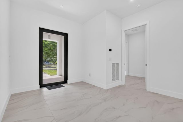 5356 Colbright Road, Lake Worth, FL 33467