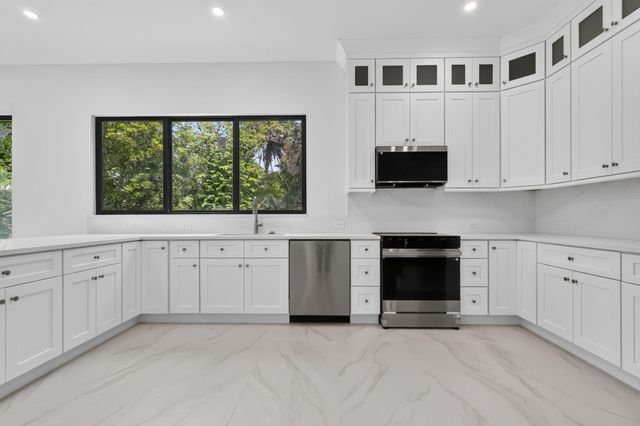 5356 Colbright Road, Lake Worth, FL 33467
