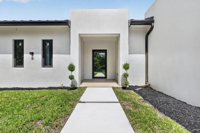 5356 Colbright Road, Lake Worth, FL 33467