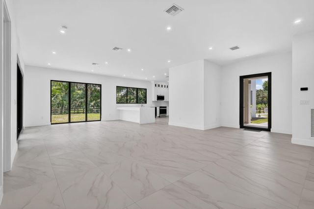 5356 Colbright Road, Lake Worth, FL 33467