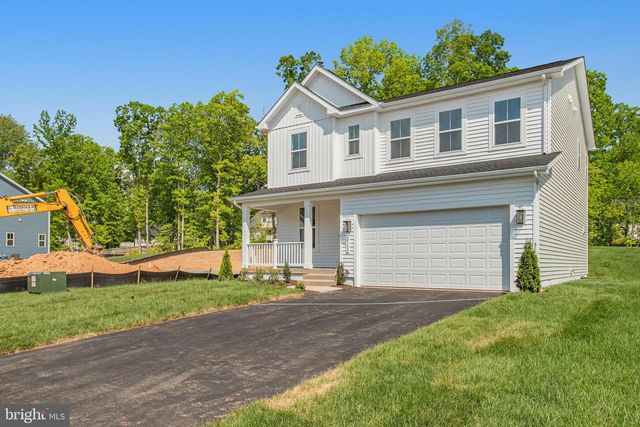 35619 PINE NEEDLE LN, Locust Grove, VA 22508