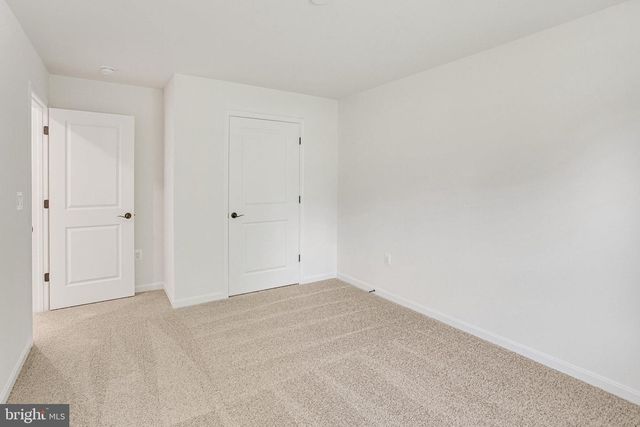 35619 PINE NEEDLE LN, Locust Grove, VA 22508