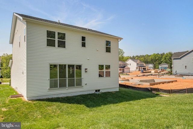 35619 PINE NEEDLE LN, Locust Grove, VA 22508