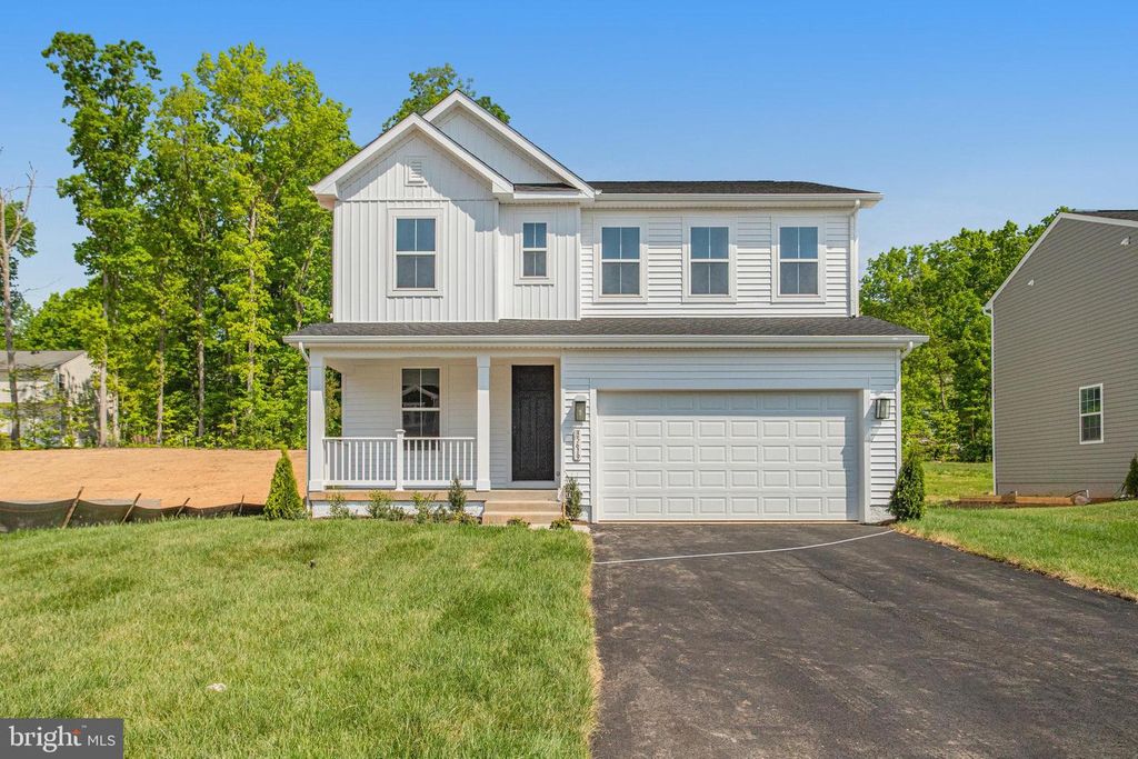 35619 PINE NEEDLE LN, Locust Grove, VA 22508