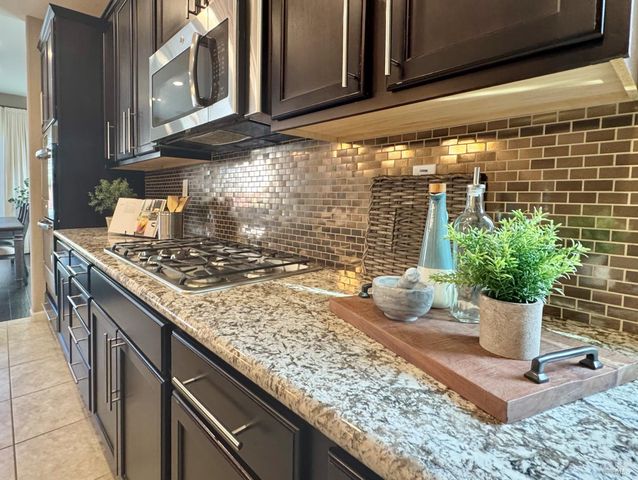 874 Erin Way, Napa, CA 94559