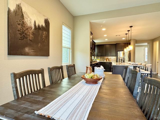 874 Erin Way, Napa, CA 94559