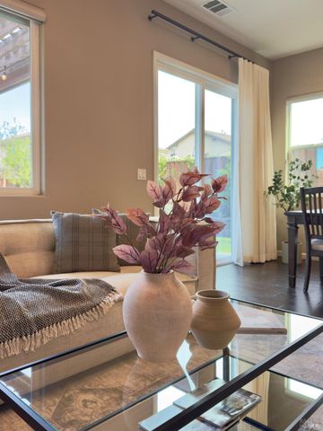 874 Erin Way, Napa, CA 94559