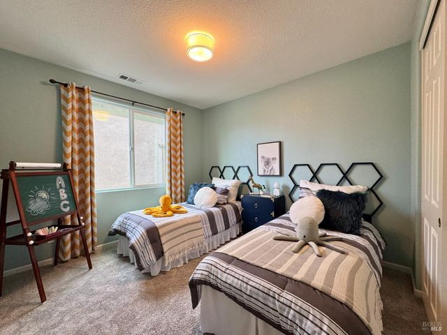 874 Erin Way, Napa, CA 94559