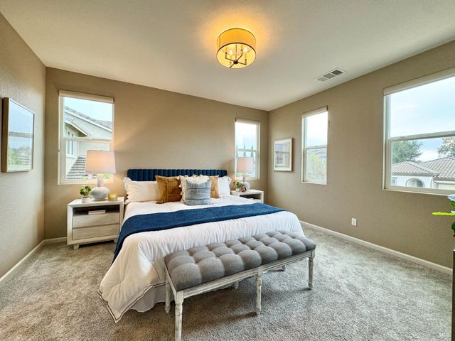 874 Erin Way, Napa, CA 94559