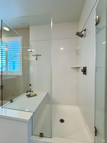 874 Erin Way, Napa, CA 94559