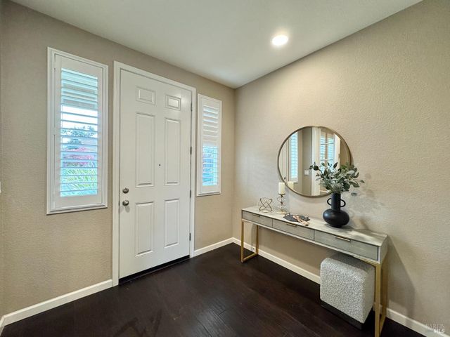 874 Erin Way, Napa, CA 94559